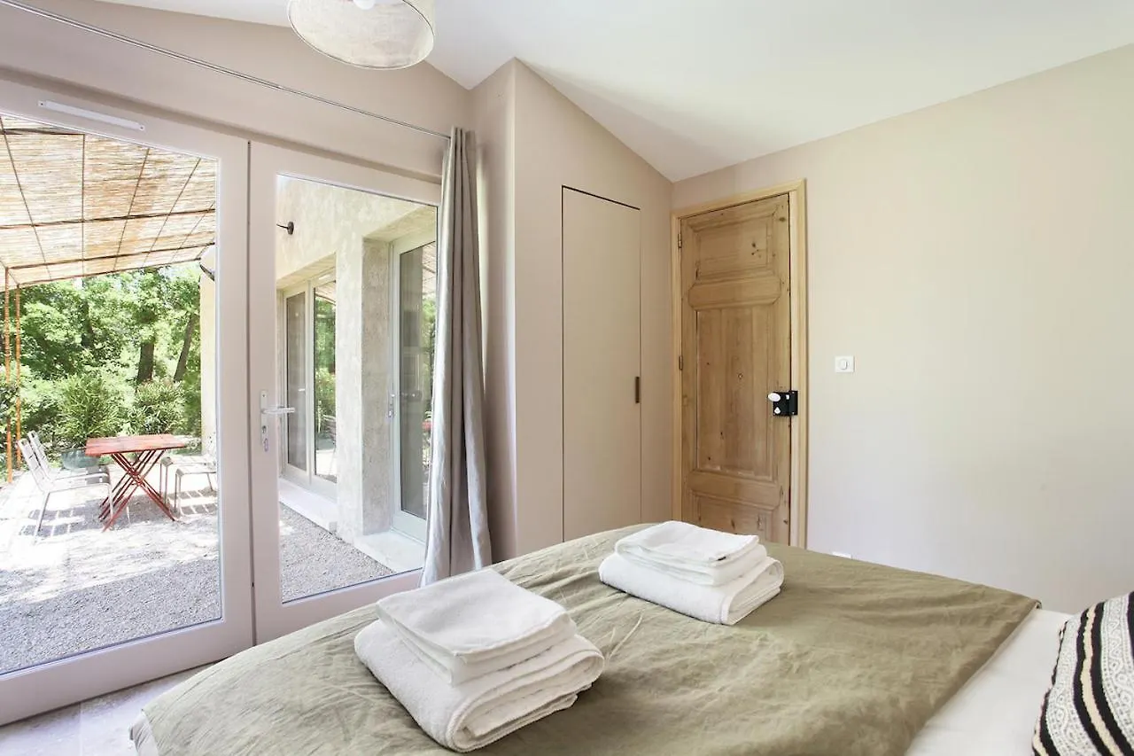 Hotel Domaine Les Petites Vaines à Goult Maison d'hôtes