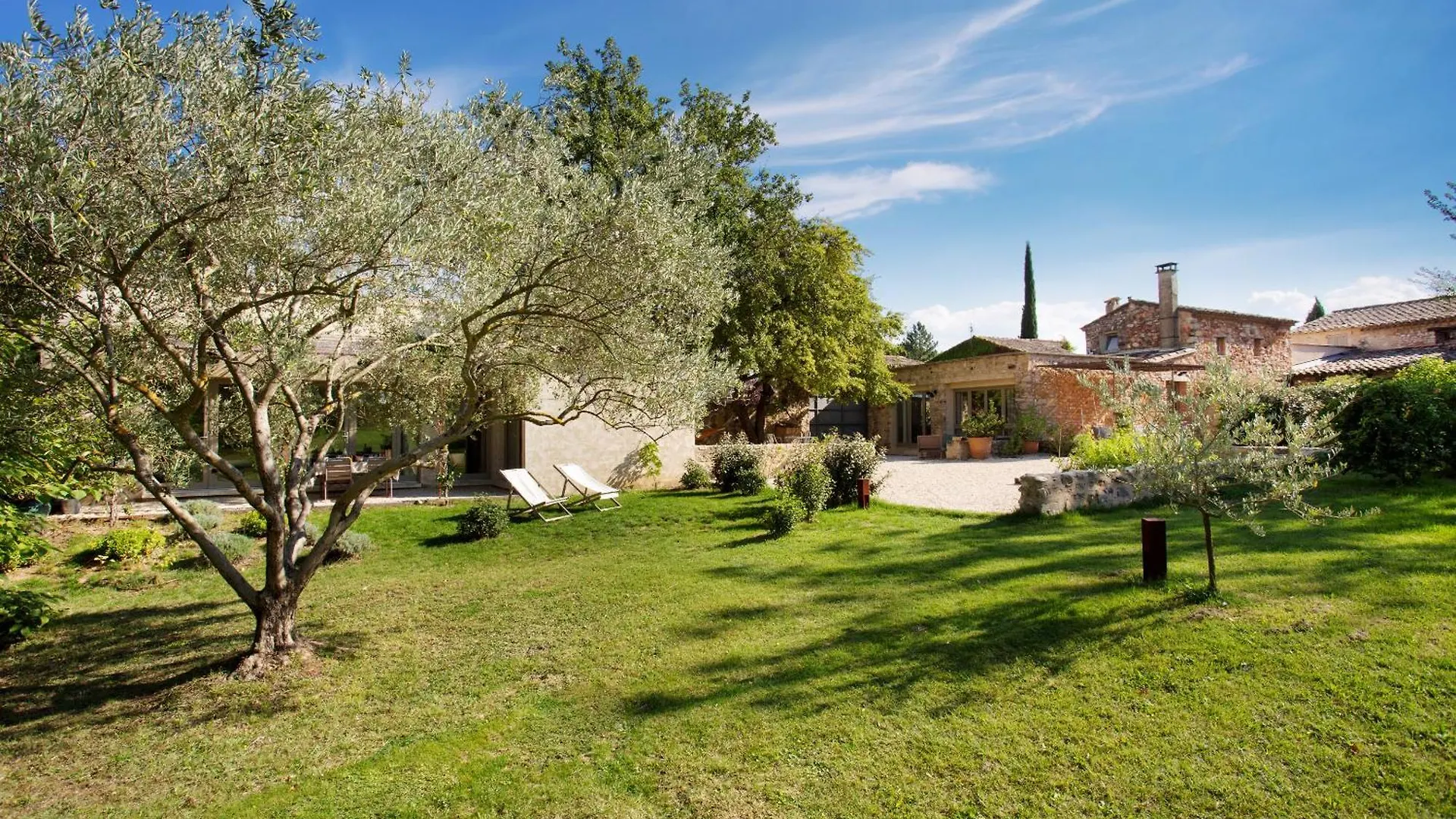 Hotel Domaine Les Petites Vaines à Goult Maison d'hôtes