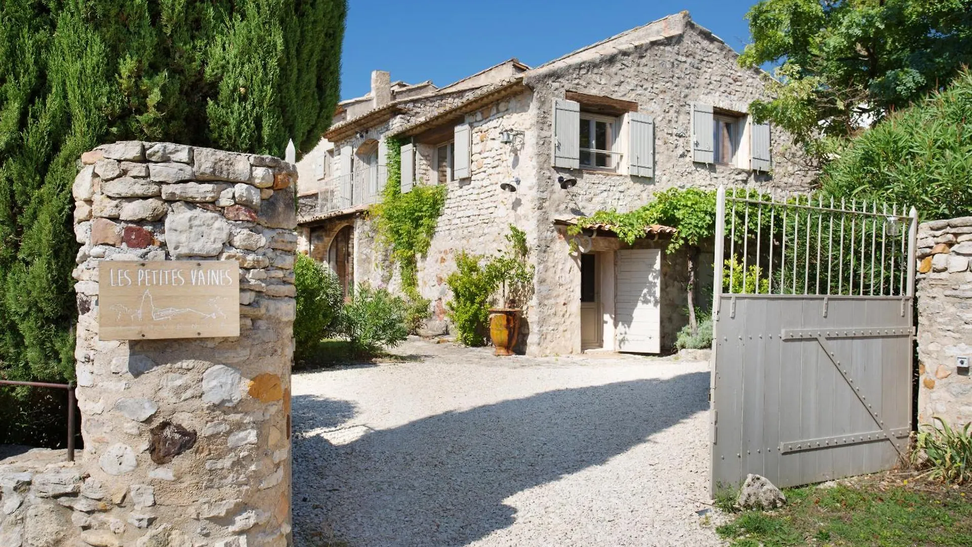 Maison d'hôtes Hotel Domaine Les Petites Vaines à Goult France